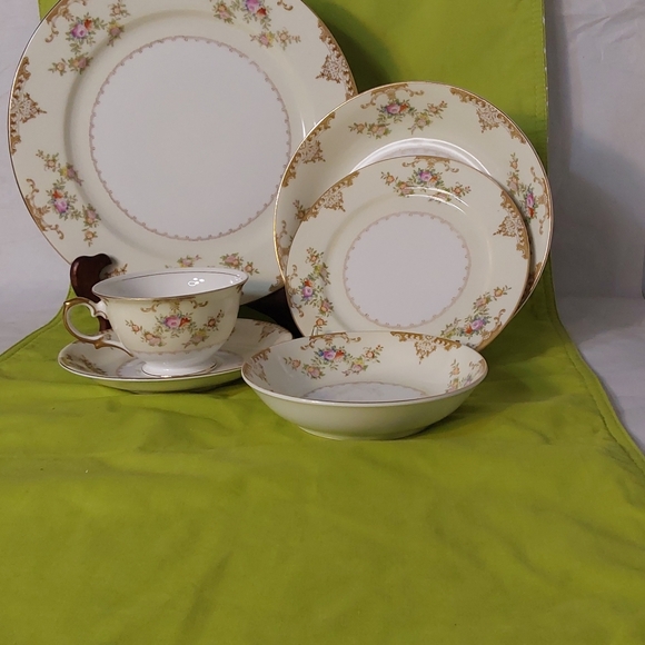 ANTIQUE MEITO HAND PAINTED RETIRED DINING 6 PIECE PLACE SETTING FOR 1 - Picture 2 of 5